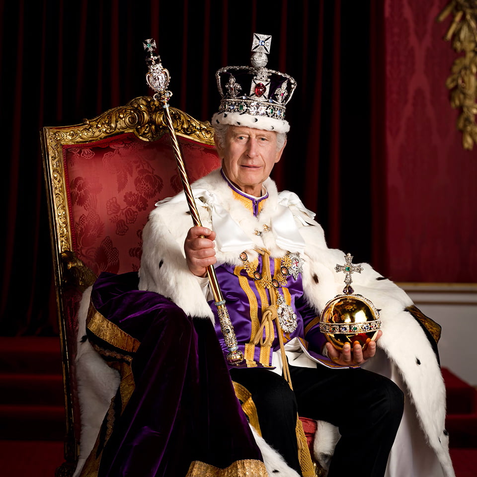 King Charle's III during coronation on his crown